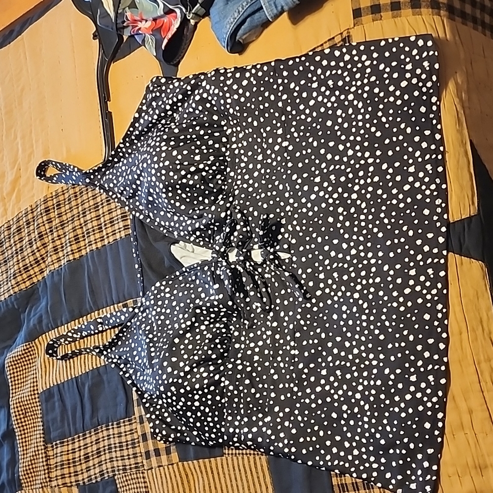 Swim top
